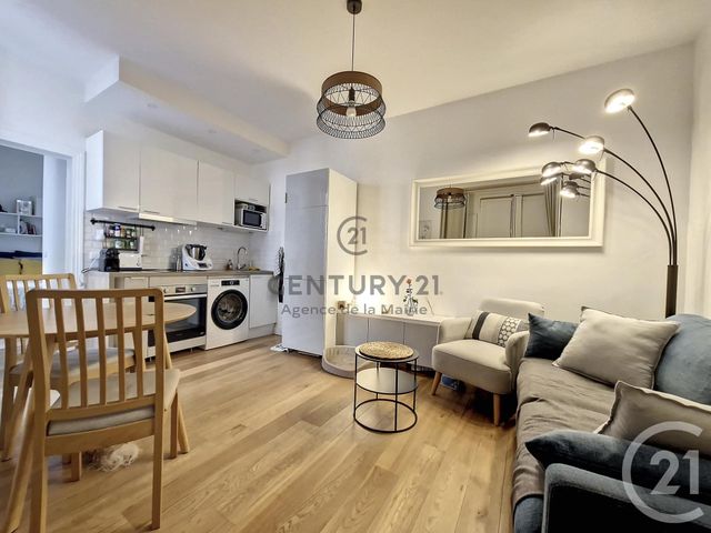 Appartement F2 à vendre - 2 pièces - 26.82 m2 - PARIS - 75011 - ILE-DE-FRANCE - Century 21 Agence De La Mairie