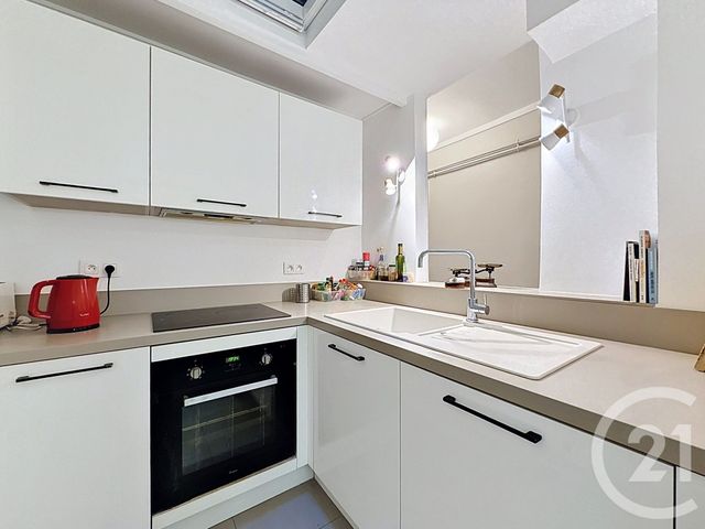 Appartement F3 à vendre - 3 pièces - 72.47 m2 - PARIS - 75009 - ILE-DE-FRANCE - Century 21 Agence De La Mairie