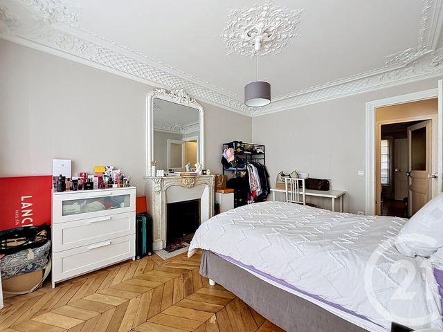 Appartement F3 à vendre - 3 pièces - 72.47 m2 - PARIS - 75009 - ILE-DE-FRANCE - Century 21 Agence De La Mairie
