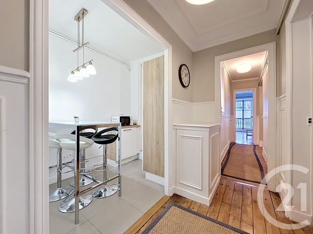 Appartement F3 à vendre - 3 pièces - 72.47 m2 - PARIS - 75009 - ILE-DE-FRANCE - Century 21 Agence De La Mairie