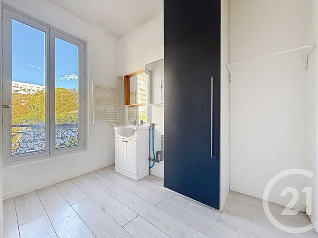 Appartement F2 à vendre - 2 pièces - 23.23 m2 - PARIS - 75011 - ILE-DE-FRANCE - Century 21 Agence De La Mairie