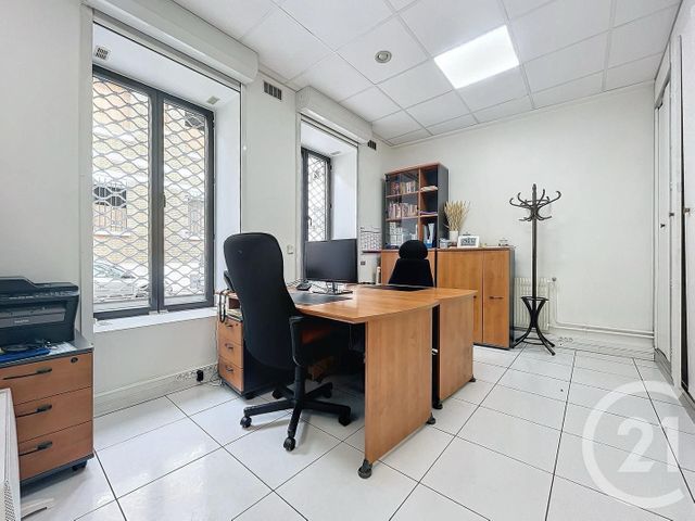 divers à vendre - 135.95 m2 - PARIS - 75020 - ILE-DE-FRANCE - Century 21 Agence De La Mairie