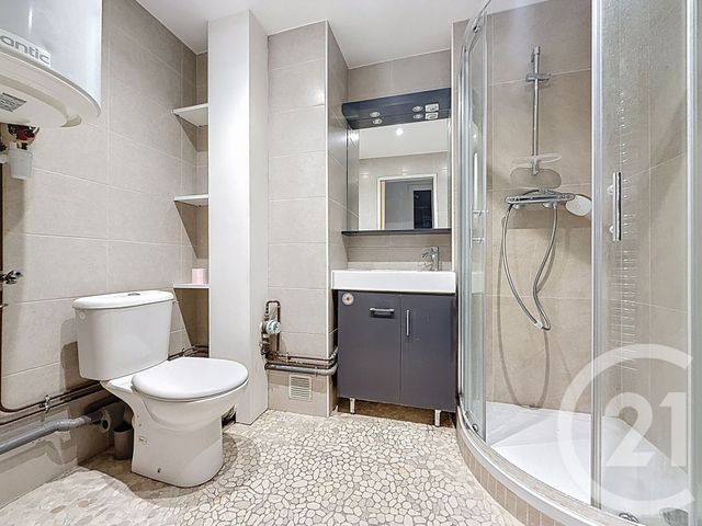 Appartement F3 à vendre - 3 pièces - 57.48 m2 - PARIS - 75011 - ILE-DE-FRANCE - Century 21 Agence De La Mairie