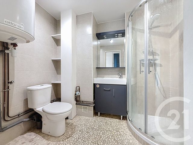 Appartement F3 à vendre - 3 pièces - 57.48 m2 - PARIS - 75011 - ILE-DE-FRANCE - Century 21 Agence De La Mairie