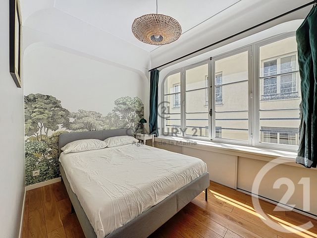 Appartement F3 à vendre - 3 pièces - 74.14 m2 - PARIS - 75011 - ILE-DE-FRANCE - Century 21 Agence De La Mairie