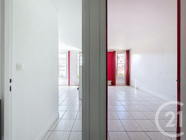 Appartement F3 à vendre - 3 pièces - 65.85 m2 - PARIS - 75011 - ILE-DE-FRANCE - Century 21 Agence De La Mairie