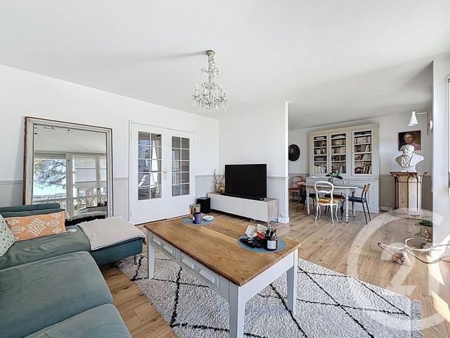 Appartement F4 à vendre - 5 pièces - 87.45 m2 - YERRES - 91 - ILE-DE-FRANCE - Century 21 Agence De La Mairie