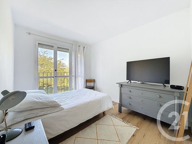 Appartement F4 à vendre - 5 pièces - 87.45 m2 - YERRES - 91 - ILE-DE-FRANCE - Century 21 Agence De La Mairie