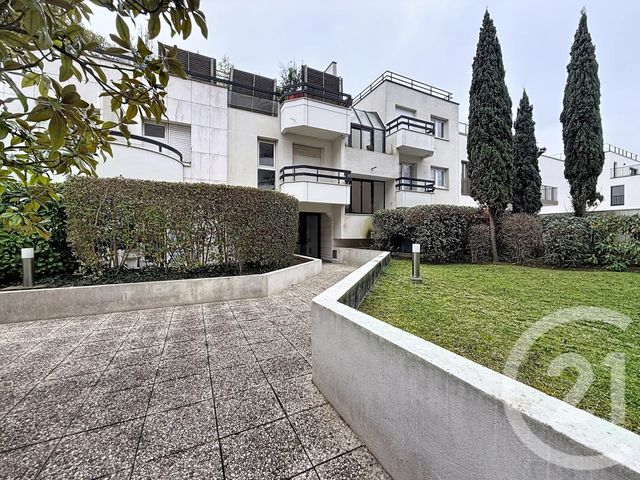 Appartement à vendre - 2 pièces - 44.52 m2 - SURESNES - 92 - ILE-DE-FRANCE - Century 21 Agence De La Mairie