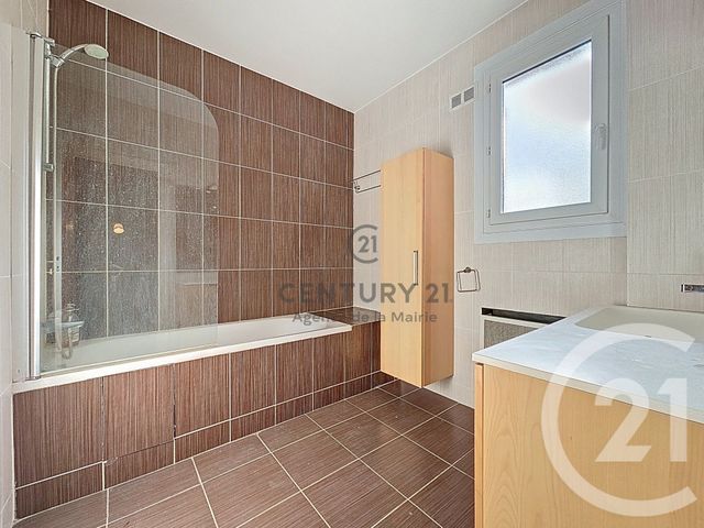 Afficher la photo en grand maison à vendre - 6 pièces - 187.81 m2 - ST MAUR DES FOSSES - 94 - ILE-DE-FRANCE - Century 21 Agence De La Mairie