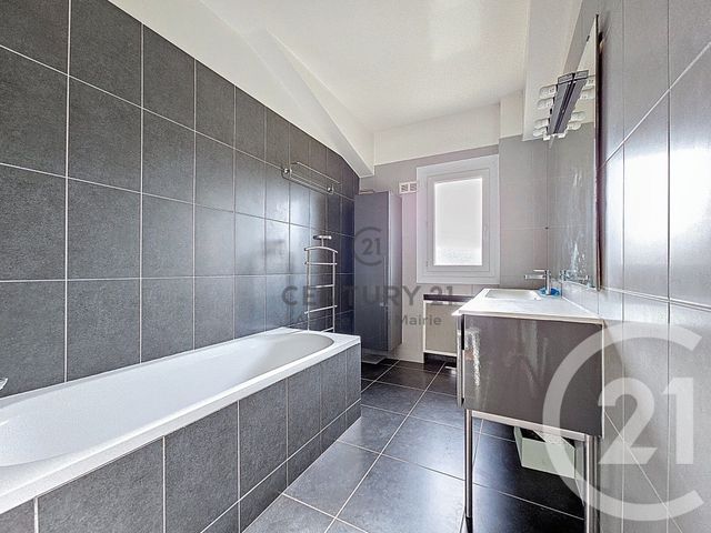 Afficher la photo en grand maison à vendre - 6 pièces - 187.81 m2 - ST MAUR DES FOSSES - 94 - ILE-DE-FRANCE - Century 21 Agence De La Mairie