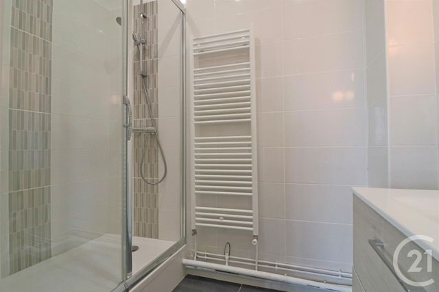 Appartement F3 à louer - 3 pièces - 68.43 m2 - PARIS - 75012 - ILE-DE-FRANCE - Century 21 Agence De La Mairie