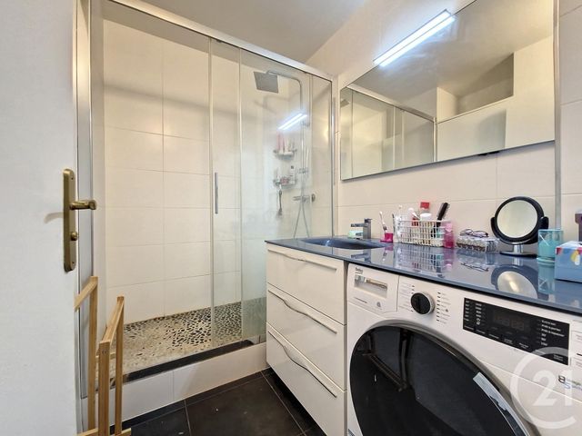 Appartement F2 à louer - 2 pièces - 43.42 m2 - PARIS - 75013 - ILE-DE-FRANCE - Century 21 Agence De La Mairie