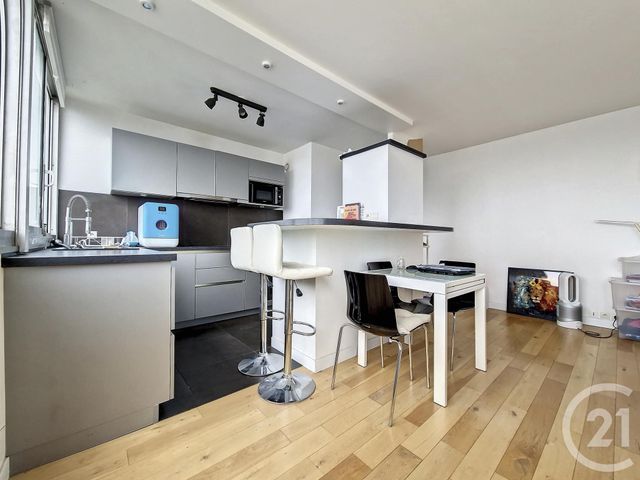 Appartement F2 à louer - 2 pièces - 43.42 m2 - PARIS - 75013 - ILE-DE-FRANCE - Century 21 Agence De La Mairie
