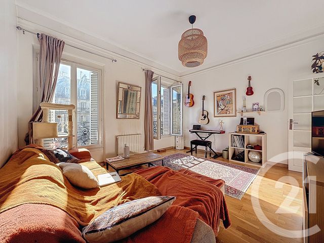 Appartement à vendre - 3 pièces - 49.56 m2 - PARIS - 75011 - ILE-DE-FRANCE - Century 21 Agence De La Mairie