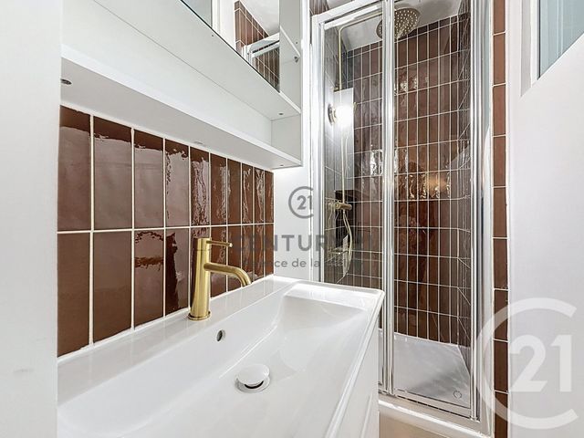 Appartement F3 à louer - 3 pièces - 49.77 m2 - PARIS - 75012 - ILE-DE-FRANCE - Century 21 Agence De La Mairie