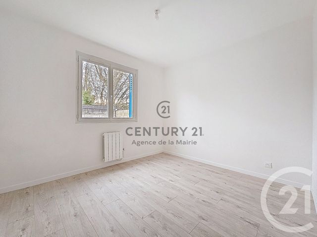 Appartement F3 à louer - 3 pièces - 60.0 m2 - SUCY EN BRIE - 94 - ILE-DE-FRANCE - Century 21 Agence De La Mairie