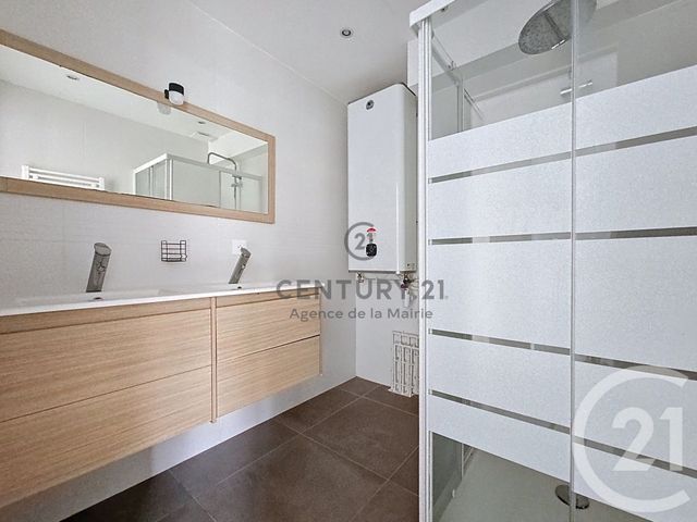 Appartement F3 à louer - 3 pièces - 60.0 m2 - SUCY EN BRIE - 94 - ILE-DE-FRANCE - Century 21 Agence De La Mairie