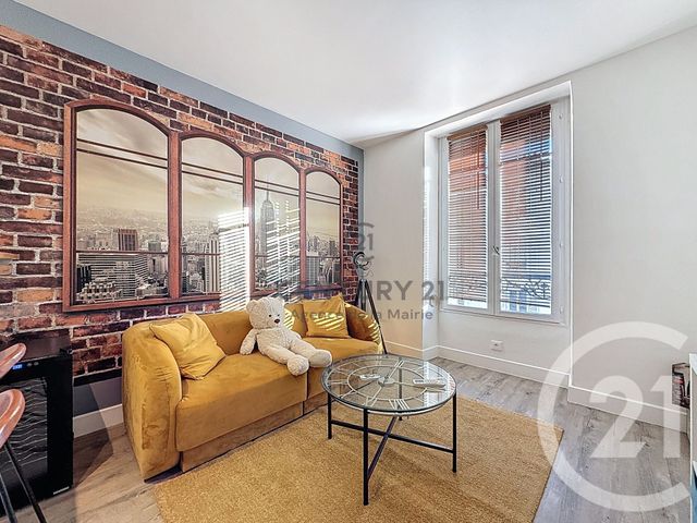 Appartement F2 Bis à louer ST MAURICE