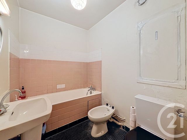 Appartement F1 à vendre - 1 pièce - 25.8 m2 - PARIS - 75020 - ILE-DE-FRANCE - Century 21 Agence De La Mairie