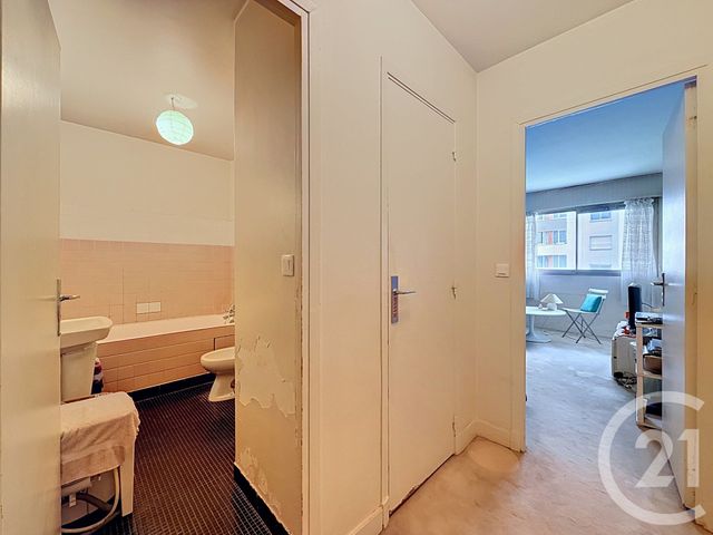 Appartement F1 à vendre - 1 pièce - 25.8 m2 - PARIS - 75020 - ILE-DE-FRANCE - Century 21 Agence De La Mairie