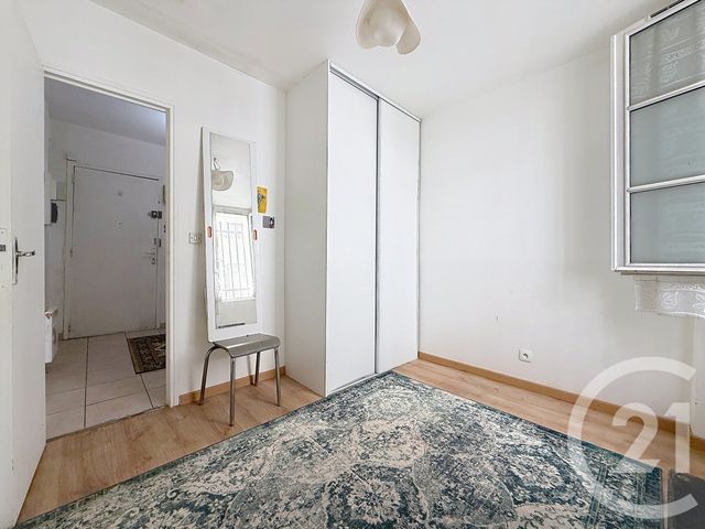 Appartement Studio à vendre - 1 pièce - 21.03 m2 - PARIS - 75011 - ILE-DE-FRANCE - Century 21 Agence De La Mairie