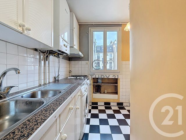 Appartement F3 à louer - 3 pièces - 57.11 m2 - PARIS - 75011 - ILE-DE-FRANCE - Century 21 Agence De La Mairie