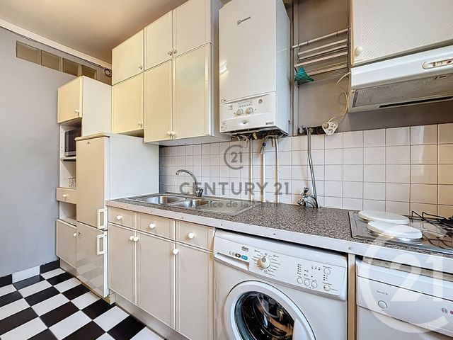 Appartement F3 à louer - 3 pièces - 57.11 m2 - PARIS - 75011 - ILE-DE-FRANCE - Century 21 Agence De La Mairie
