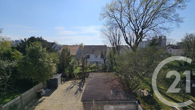 Appartement F3 à louer - 3 pièces - 63.02 m2 - SUCY EN BRIE - 94 - ILE-DE-FRANCE - Century 21 Agence De La Mairie