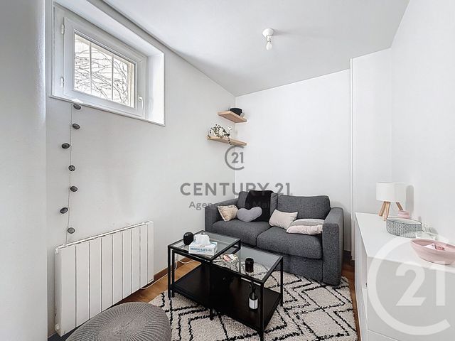 Appartement F2 à vendre - 2 pièces - 30.15 m2 - PARIS - 75011 - ILE-DE-FRANCE - Century 21 Agence De La Mairie