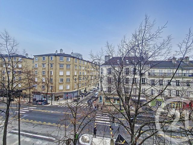 Appartement F2 à louer - 2 pièces - 36.25 m2 - PARIS - 75018 - ILE-DE-FRANCE - Century 21 Agence De La Mairie