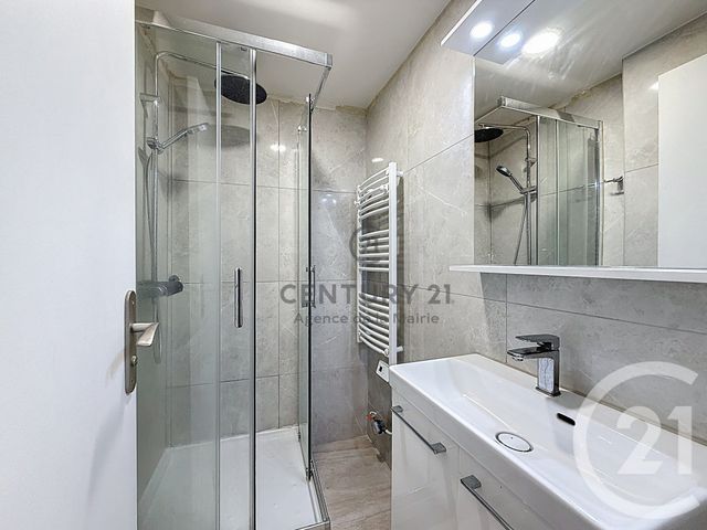 Appartement F1 à louer - 1 pièce - 24.96 m2 - FONTENAY SOUS BOIS - 94 - ILE-DE-FRANCE - Century 21 Agence De La Mairie