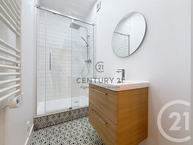 Appartement F3 à louer - 3 pièces - 68.24 m2 - PARIS - 75011 - ILE-DE-FRANCE - Century 21 Agence De La Mairie