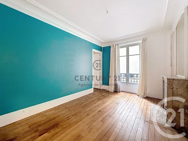 Appartement à vendre - 4 pièces - 90.22 m2 - PARIS - 75011 - ILE-DE-FRANCE - Century 21 Agence De La Mairie