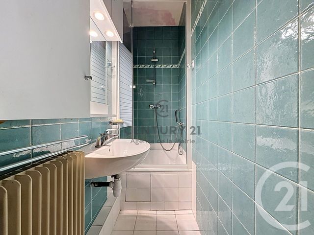 Appartement à vendre - 4 pièces - 90.22 m2 - PARIS - 75011 - ILE-DE-FRANCE - Century 21 Agence De La Mairie
