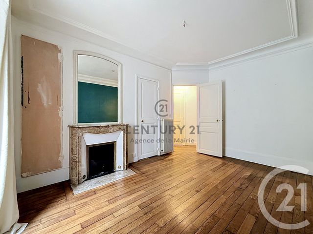 Appartement à vendre - 4 pièces - 90.22 m2 - PARIS - 75011 - ILE-DE-FRANCE - Century 21 Agence De La Mairie