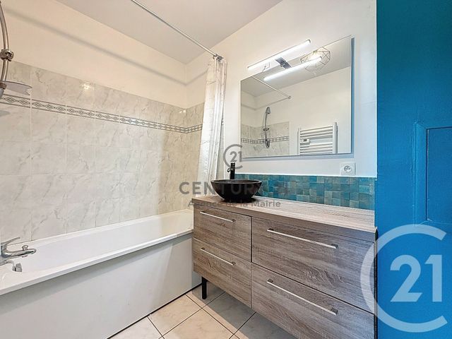 Appartement F2 à vendre - 2 pièces - 45.3 m2 - MAISONS ALFORT - 94 - ILE-DE-FRANCE - Century 21 Agence De La Mairie