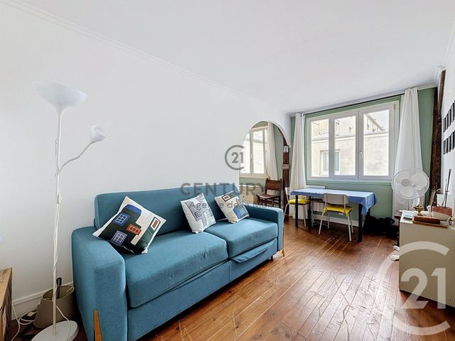 Appartement F2 à vendre - 2 pièces - 26.58 m2 - PARIS - 75011 - ILE-DE-FRANCE - Century 21 Agence De La Mairie