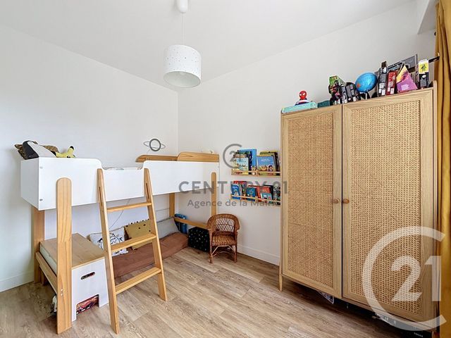 Appartement F4 à louer - 4 pièces - 69.95 m2 - FONTENAY SOUS BOIS - 94 - ILE-DE-FRANCE - Century 21 Agence De La Mairie