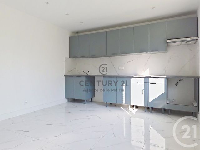 Appartement F2 à louer - 2 pièces - 42.0 m2 - DRANCY - 93 - ILE-DE-FRANCE - Century 21 Agence De La Mairie