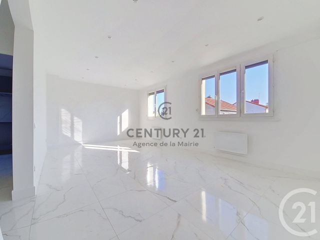Appartement F3 à louer - 3 pièces - 64.43 m2 - DRANCY - 93 - ILE-DE-FRANCE - Century 21 Agence De La Mairie