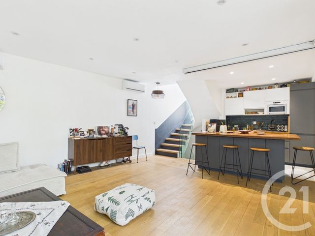 Appartement F4 à vendre - 4 pièces - 93.03 m2 - PARIS - 75011 - ILE-DE-FRANCE - Century 21 Agence De La Mairie