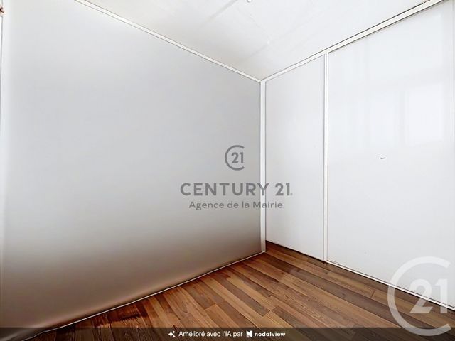 Appartement F2 bis à vendre - 2 pièces - 56.0 m2 - PARIS - 75011 - ILE-DE-FRANCE - Century 21 Agence De La Mairie