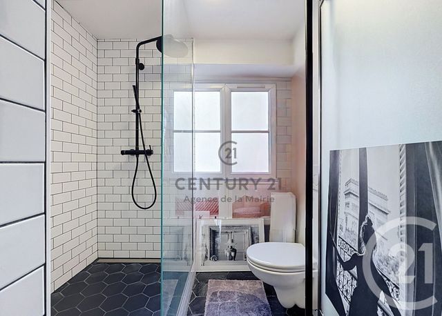 Appartement F2 à vendre - 2 pièces - 33.51 m2 - PARIS - 75011 - ILE-DE-FRANCE - Century 21 Agence De La Mairie