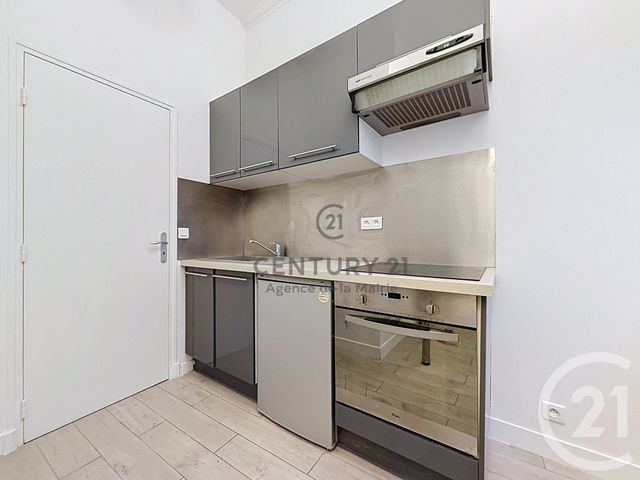 Appartement Studio à louer - 1 pièce - 24.31 m2 - PARIS - 75011 - ILE-DE-FRANCE - Century 21 Agence De La Mairie