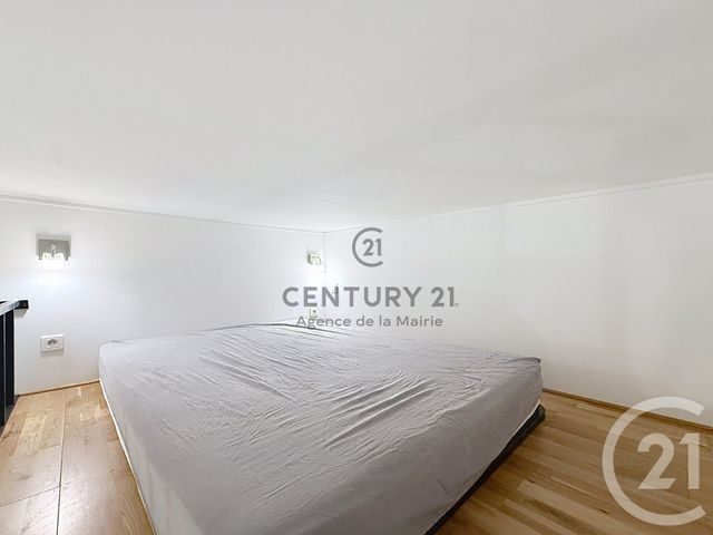Appartement Studio à louer - 1 pièce - 24.31 m2 - PARIS - 75011 - ILE-DE-FRANCE - Century 21 Agence De La Mairie